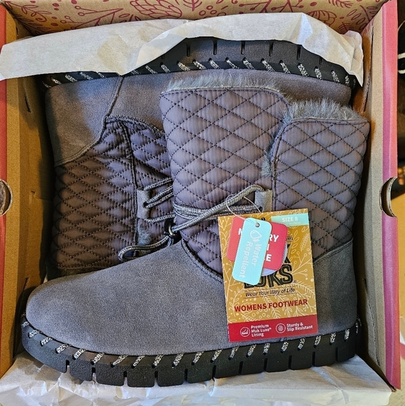 Muk Luks Womens Flexi Bridgehampton Pull-on Boot Dark Grey |Outdoor Cozy Spring - Picture 3 of 13